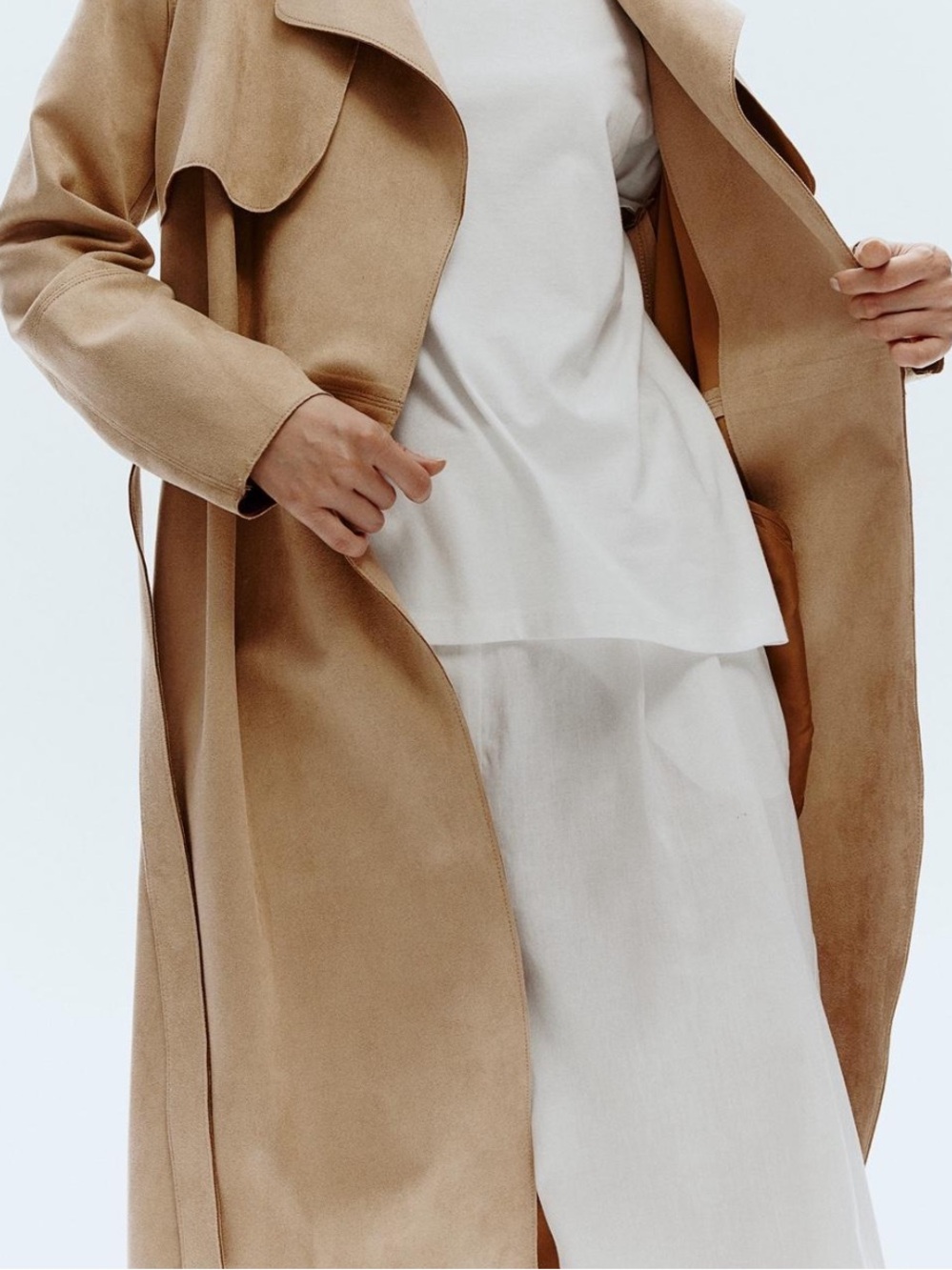 H&M Classic Camel Belted Trench Coat - Women - Picture 2 of 6